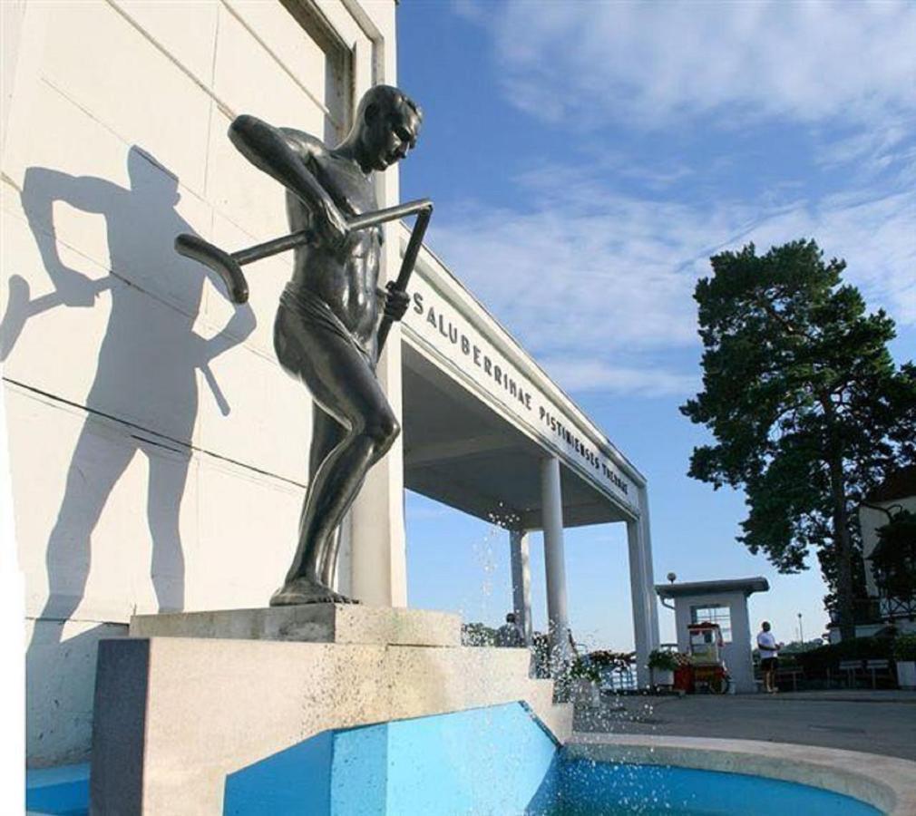 فندق Ensana Esplanade بييشتِني المظهر الخارجي الصورة